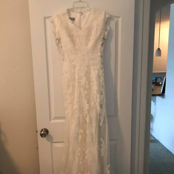 Maggie Sottero Wedding Dress - Picture 3 of 4